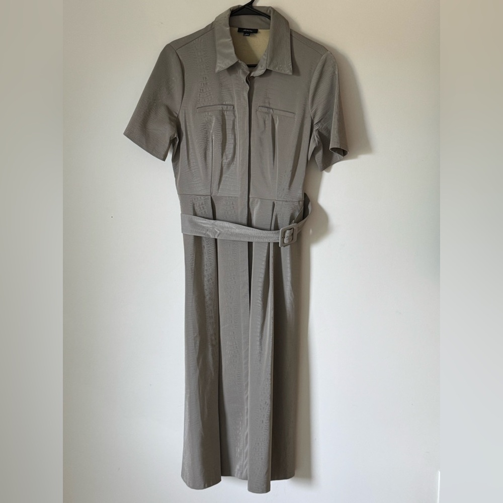 Gray Short Sleeve Belted Dress